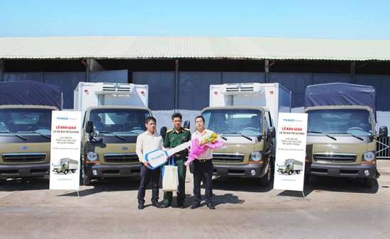 Giao xe BQP DaNang rs.jpg