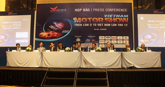 THACO hop bao VMS2016 - 3.jpg