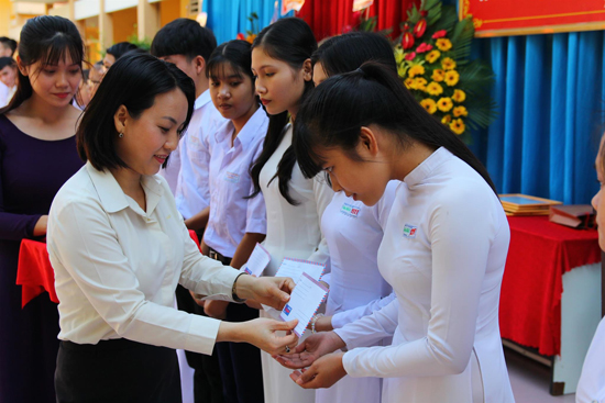 thong nhat a (2).jpg