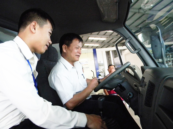 trung bay xe ollin345 (4).jpg