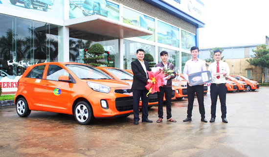 Taxi Hoang Sa (2).jpg