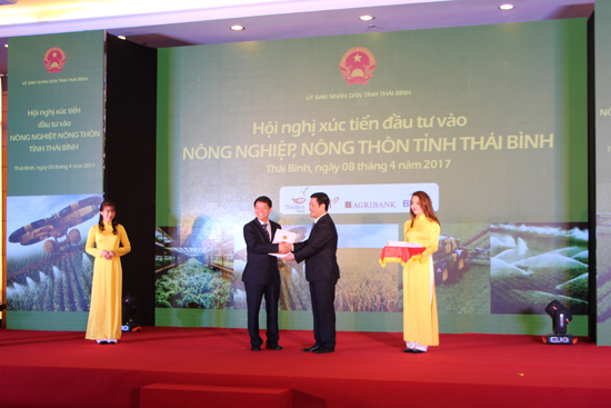 Nhan chap thuan dau tu.jpg