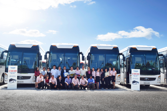 ban giao xe bus (4).jpg