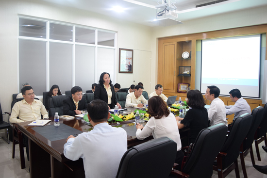 hop ngan hang (4).jpg