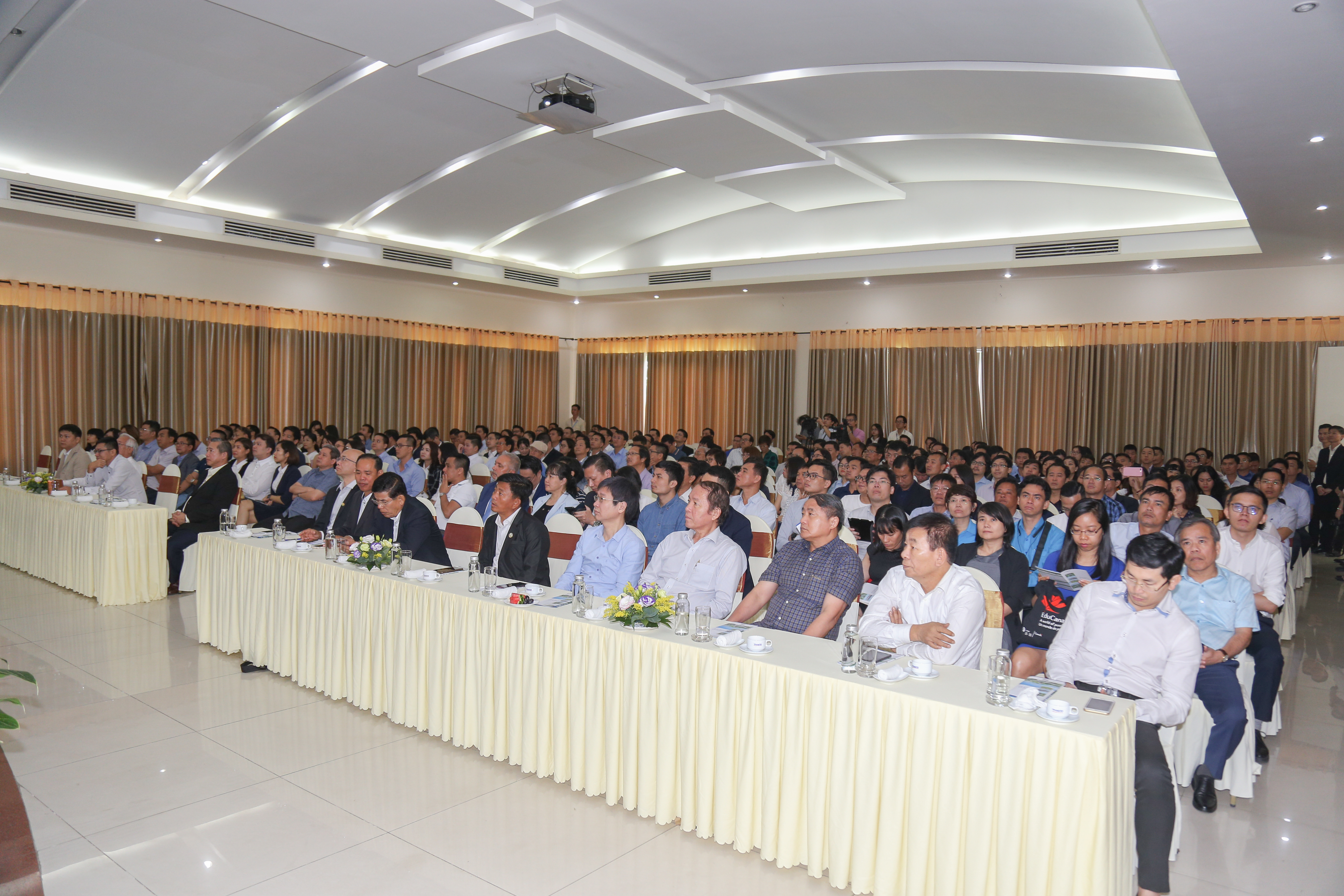 20191122 DD Logistics-2.1.jpg